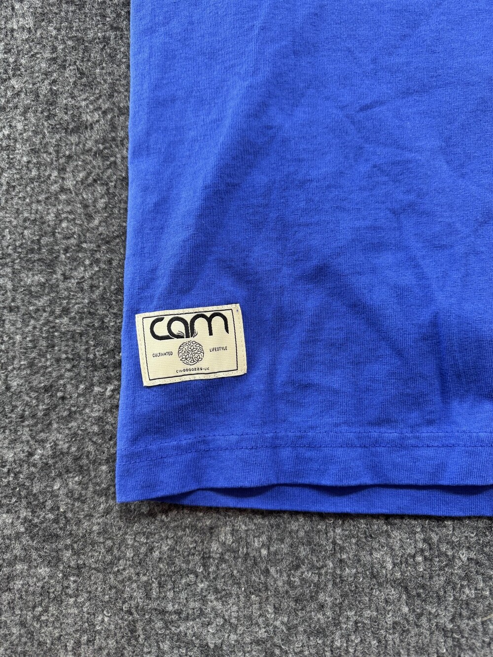 Cam Shirt Mens Small Blue Private Reserve 09 Cannabis OG Graphic Tee T-Shirt - Picture 2 of 9